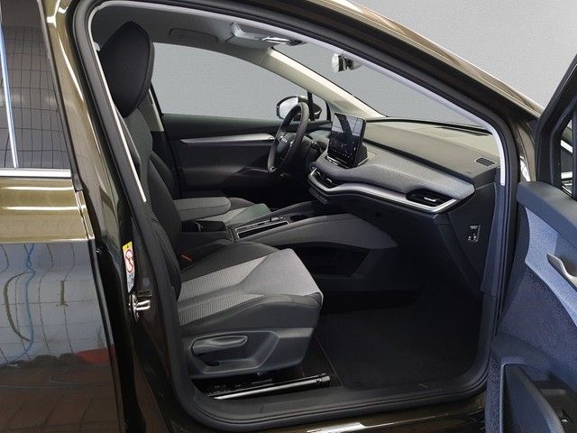 Fahrzeugabbildung Skoda Enyaq 60 Loft AHK Matrix Navi eleHeck Kamera