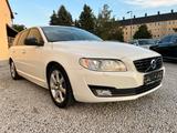 Volvo V70 Kombi Linje Svart - Volvo V70 mit Diesel-Antrieb: Kombi