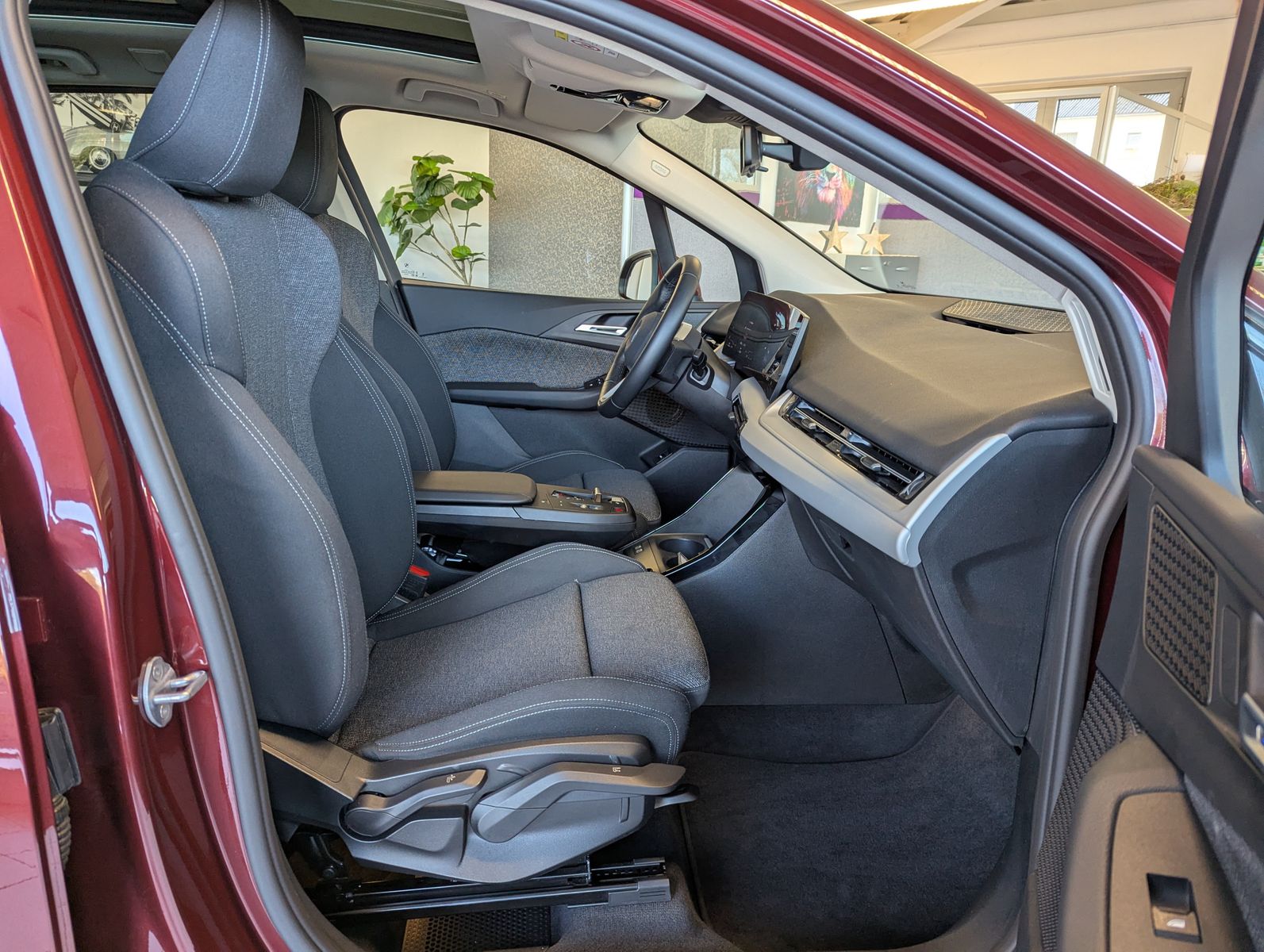 BMW 218 Active Tourer i Panorama Sport-Sitze AHK - Image 15