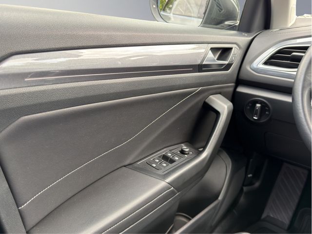T-Roc 1.5 TSI Style DSG SHZ NAVI ACC FACEL. LED