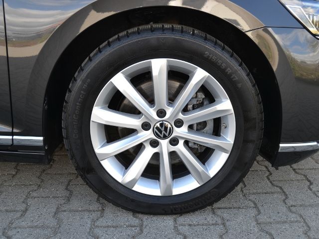 Passat Variant 2.0 TDI DSG Elegance AHK/MATRIX/N