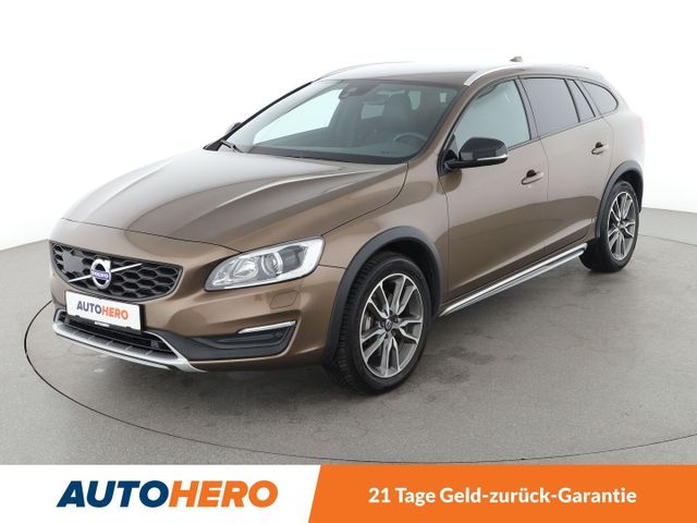Volvo V60 Cross Country 2.4 D4 Pro AWD Aut.*NAVI*PDC*