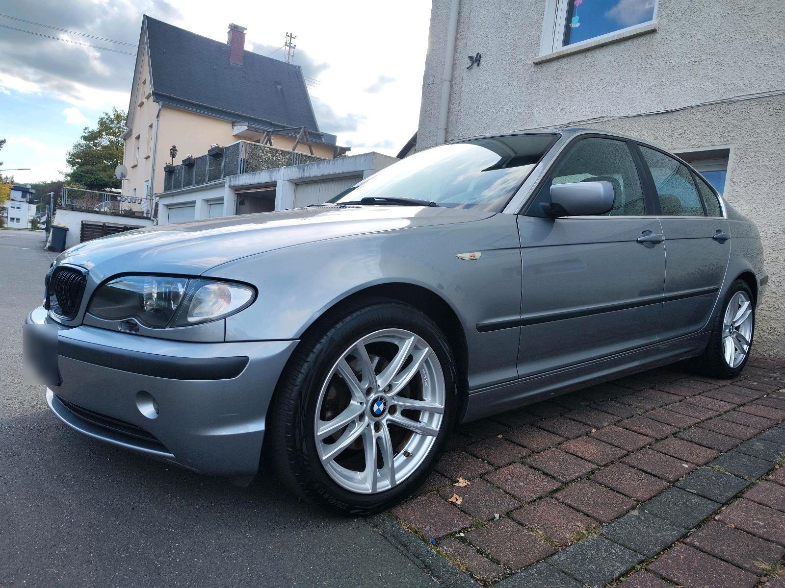 BMW 320