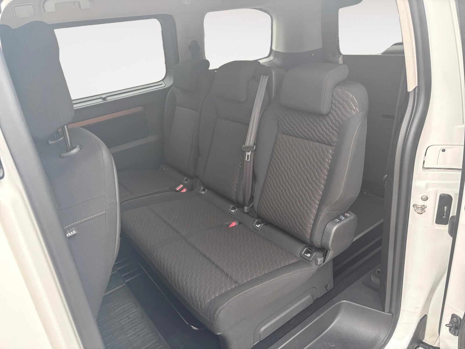 Toyota Proace Verso 1.5  L1 Family  *Rollstuhlrampe*