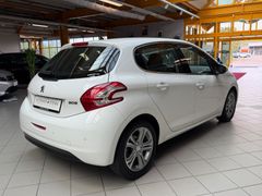 PEUGEOT 208 Allure|SHZ|PDC|BT|USB|Klimaanlage|Tempomat