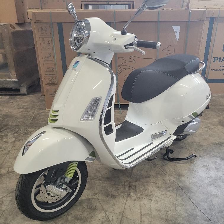 Vespa GTS 310 Super Tech 5 Jahre Garantie !