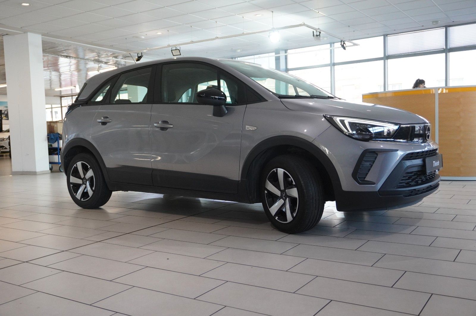 Fahrzeugabbildung Opel Crossland (X) 1.2 EDITION NAVI/LED/KAMERA/DAB+