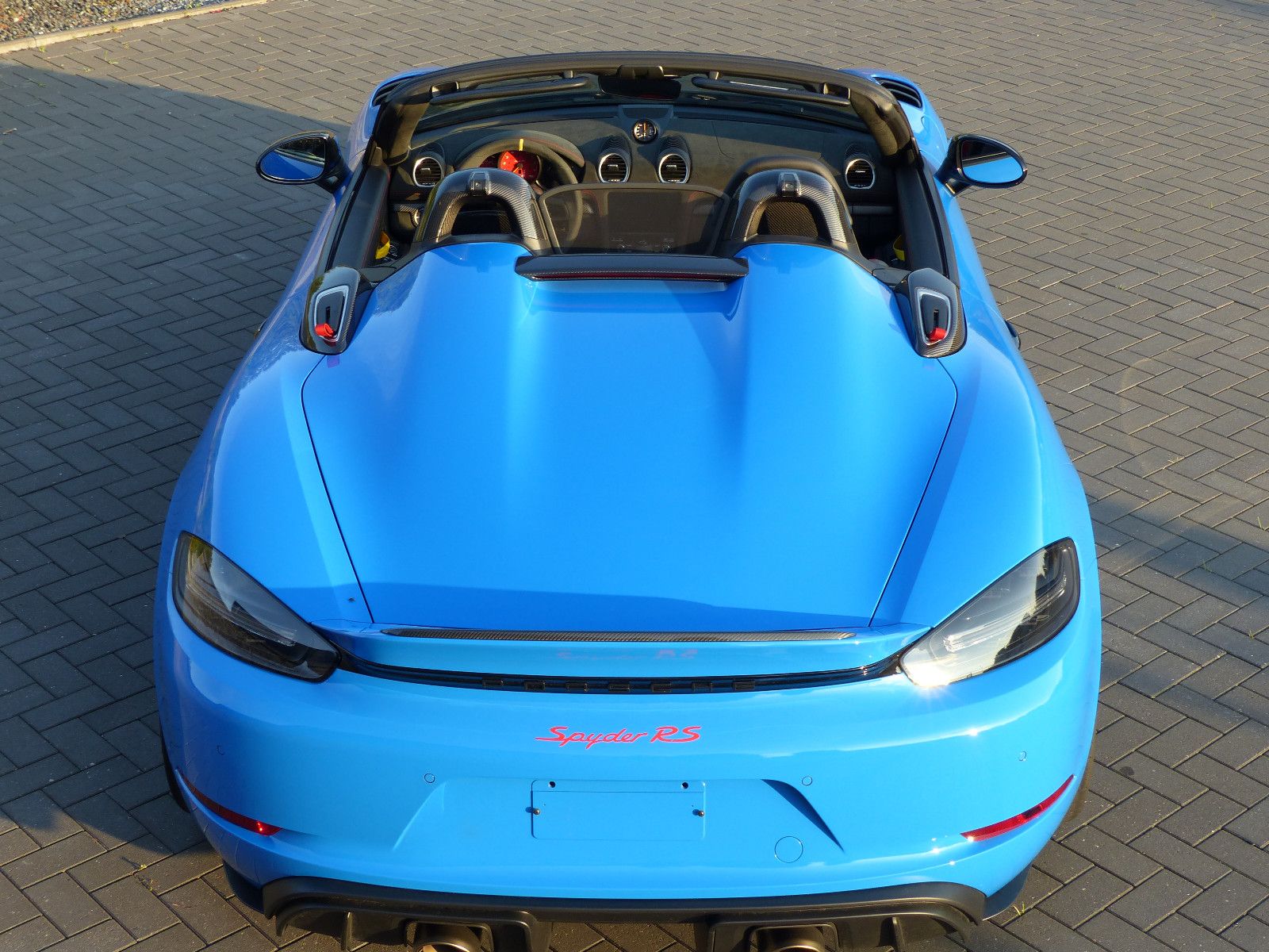 Fahrzeugabbildung Porsche 718 Boxster Spyder RS