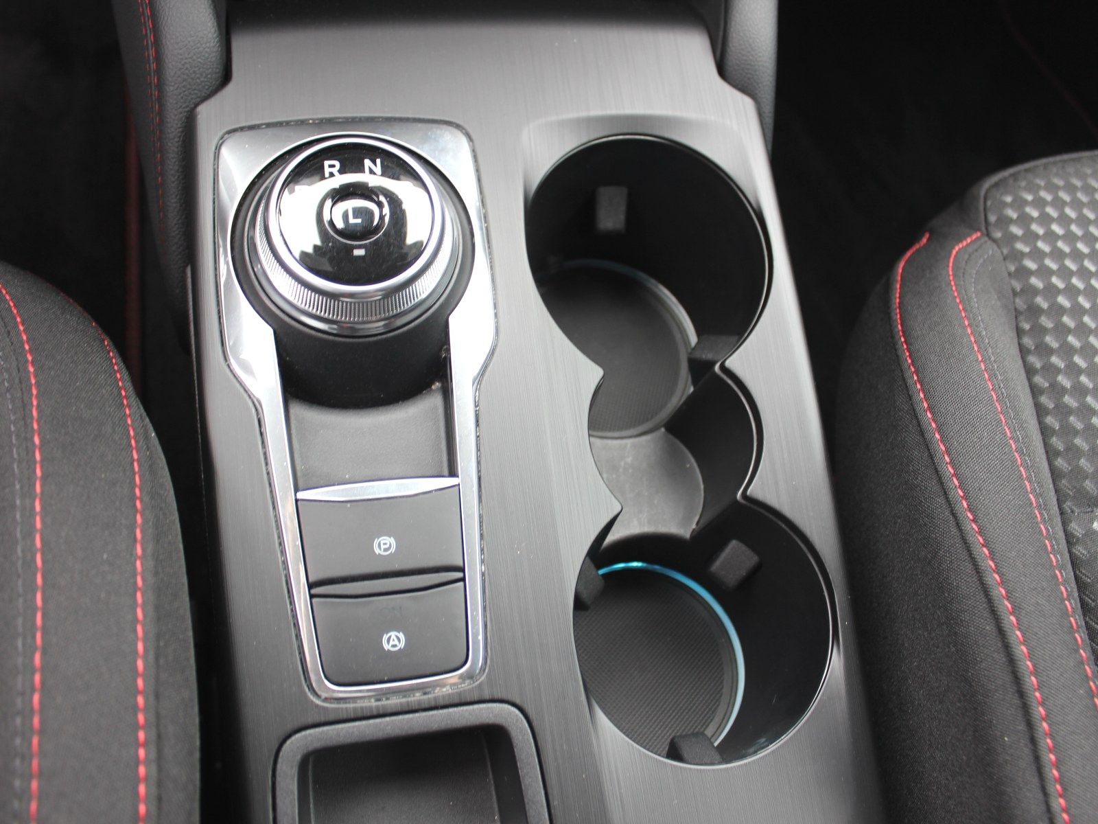 Fahrzeugabbildung Ford Focus ST-Line X 1,5 EcoBlue