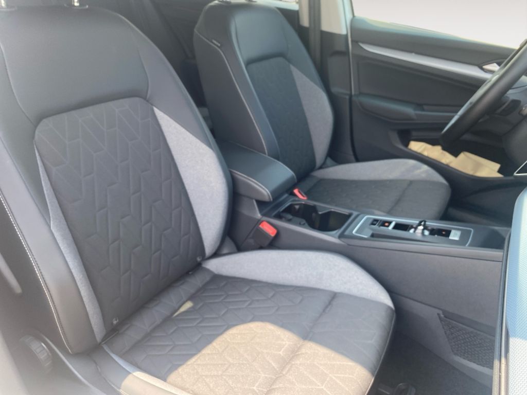 Volkswagen Golf - Bild 7