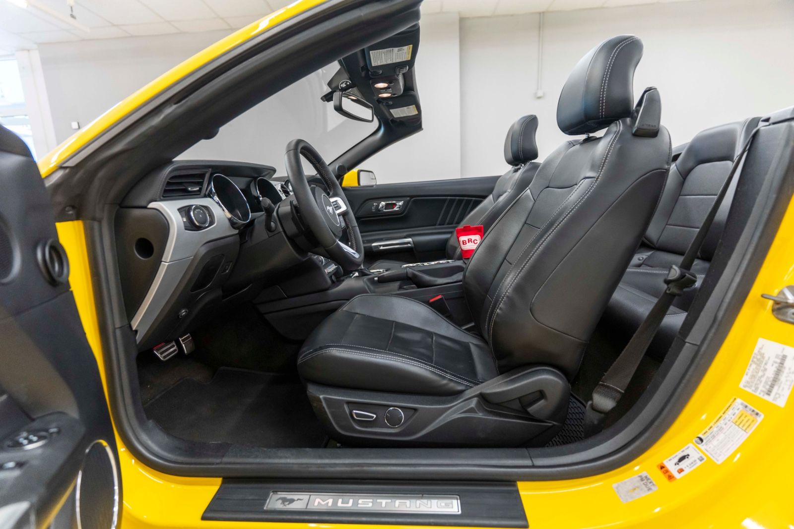 Fahrzeugabbildung Ford Mustang GT 5.0L KABRIO LPG KAM LEDER SHZ/SZK