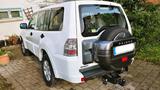 Mitsubishi Pajero 3,2 DI-D 4WD - - Mitsubishi Pajero mit Diesel-Antrieb