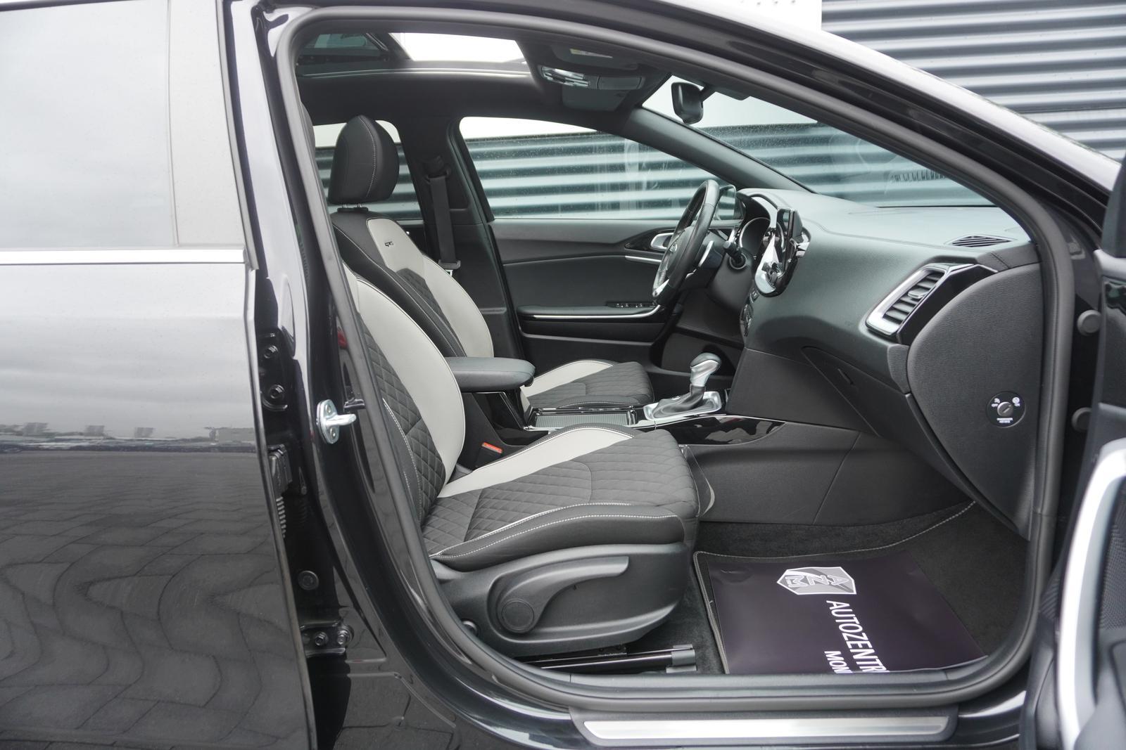 Kia CEED GT LINE|AUTOMATIK|PANORAMA|KAMERA|APPLE|LED