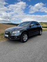 Audi Q5 3.0 TDI S quattro S-Line 1.Hd.  Seniorenfzg - Audi Q5 von privat