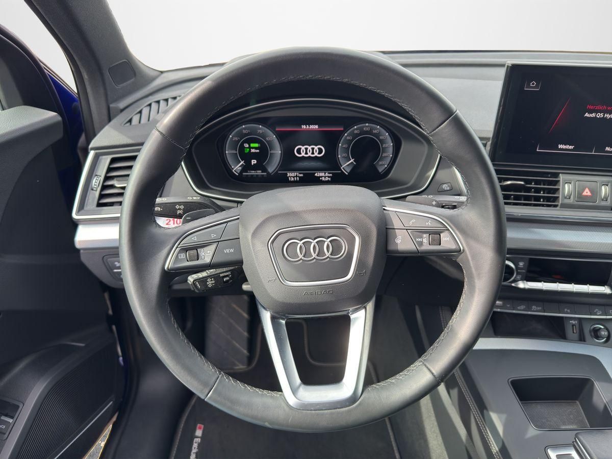 Fahrzeugabbildung Audi Q5 Sportback edition one 55 TFSIe quattro 195 kW
