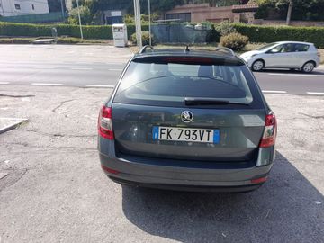 Skoda Octavia - 4