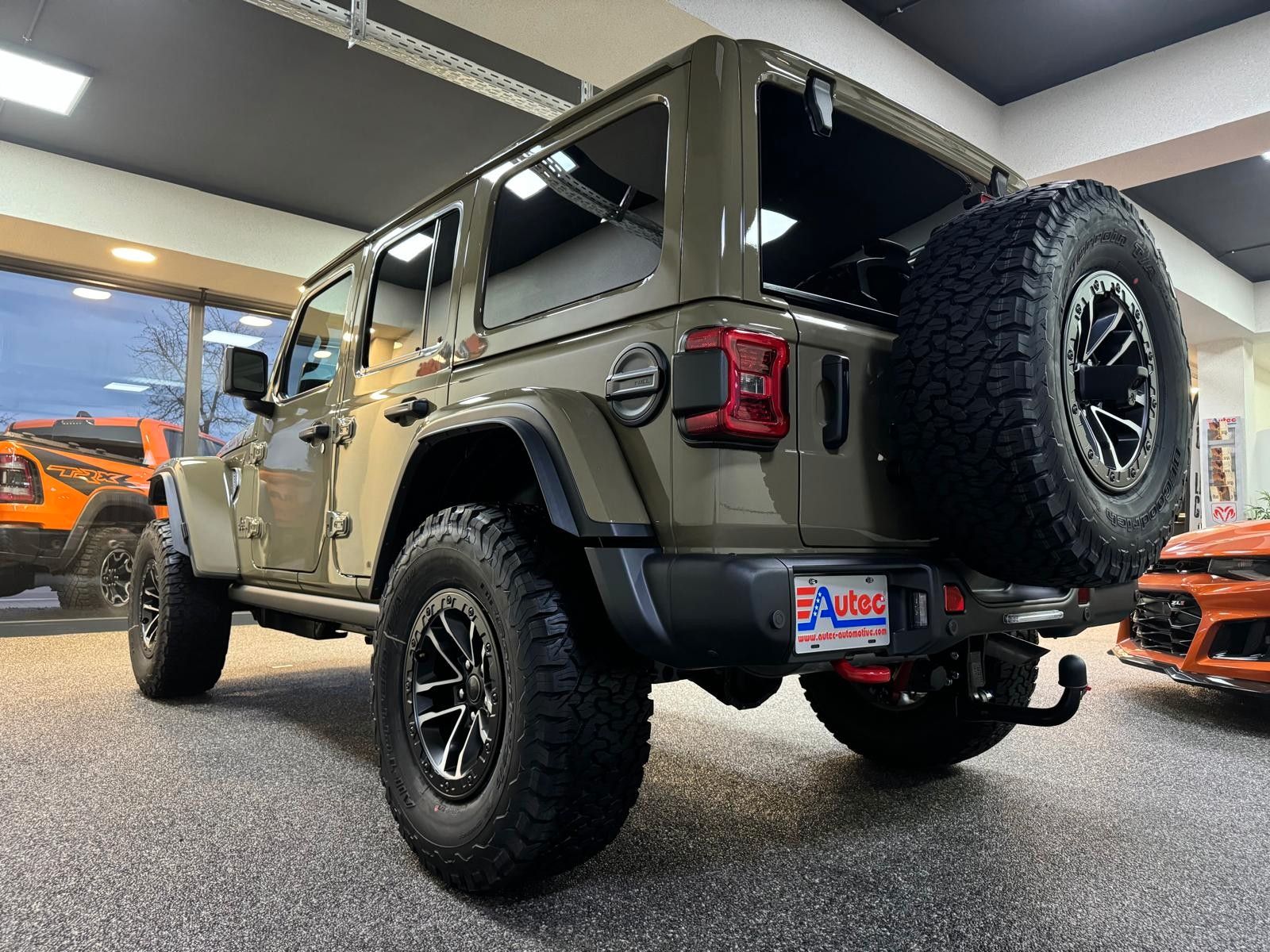 Fahrzeugabbildung Jeep RUBICON X 3.6L-V6-CAM-HARDTOP-35"
