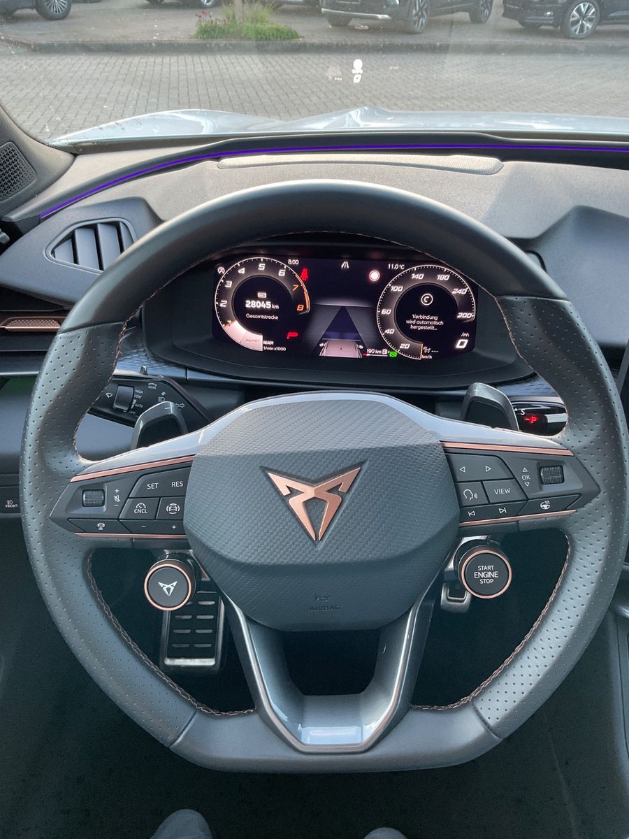 Fahrzeugabbildung CUPRA Terramar 1.5 eTSI DSG,Kamera,LED,ACC,Navi,Memory
