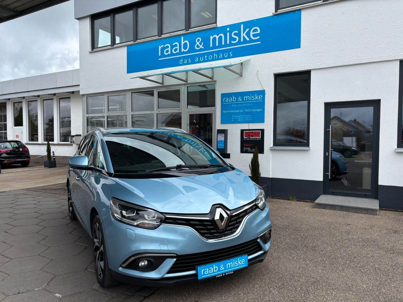 RENAULT Scenic