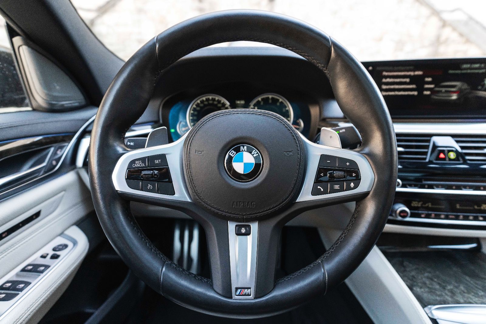 Fahrzeugabbildung BMW 640IX GT M-SPORT HUD 360° H&K LED CARPLAY PANO