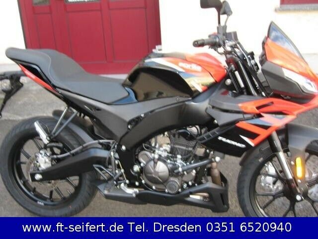 Aprilia Tuono 125 ABS