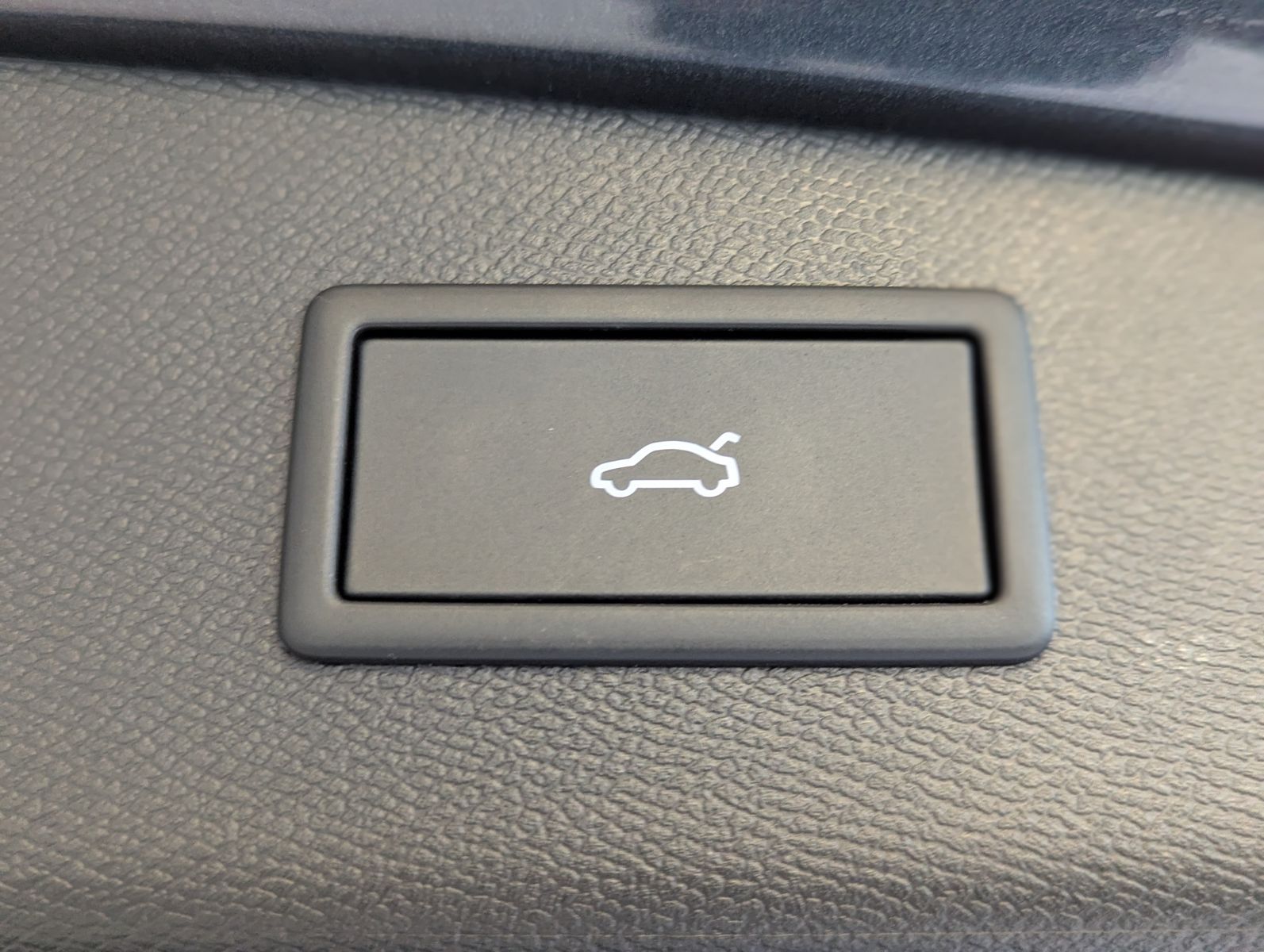 CUPRA Leon 2.0 TDI Intelligent-Dynamic-Edge-Pake Cam - Image 17