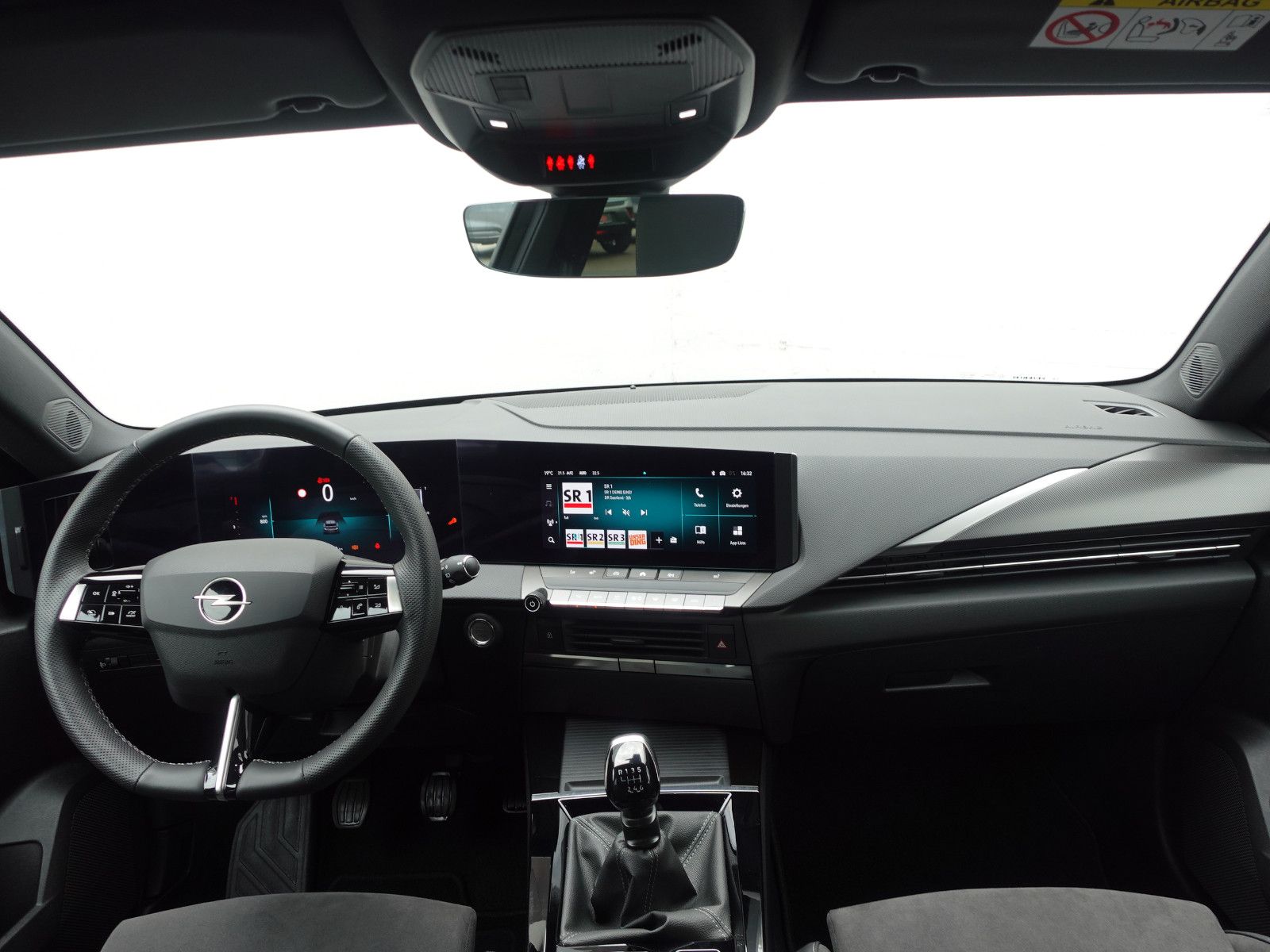 Fahrzeugabbildung Opel Astra 1.2 Turbo GS Sitzh.,PDC,Kamera,