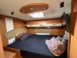 Pilote G832 Explorateur - Pilote Wohnmobile & Wohnwagen