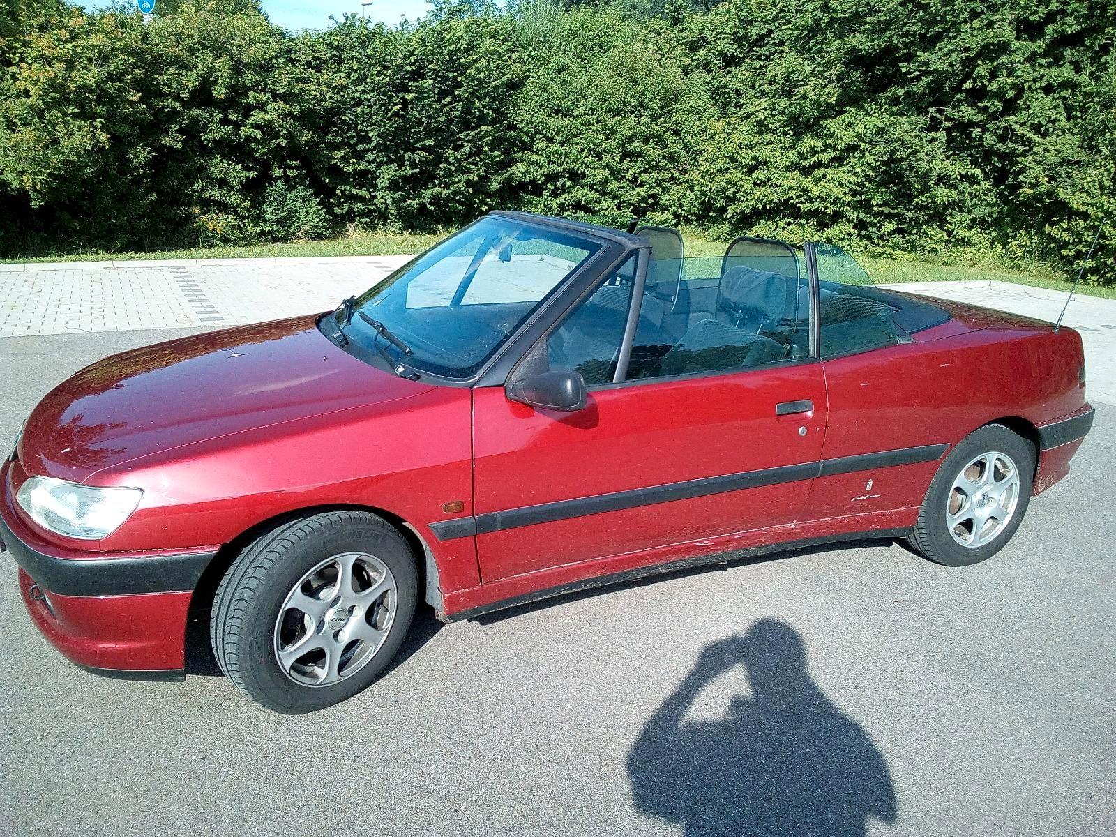 Peugeot 306