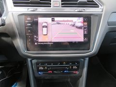 VW Tiguan 2.0 TDI R-Line 4M Matrix Nav Ahk Sport-Pa VW Tiguan 2.0 TDI R-Line 4M Matrix Nav Ahk Sport-Pa