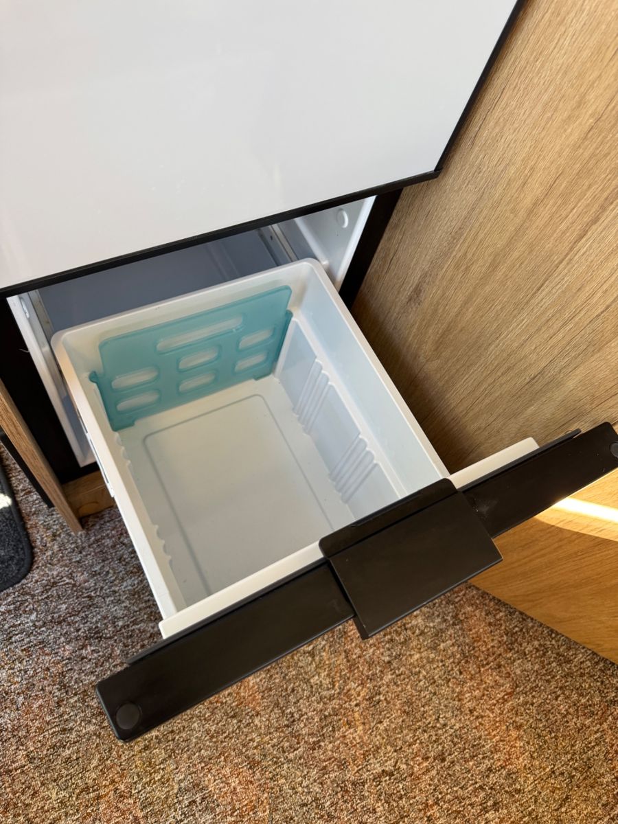 Fahrzeugabbildung Roller Team ZEFIRO 263 TL FIAT QUEENSBETT HUBBETT SOLAR TV