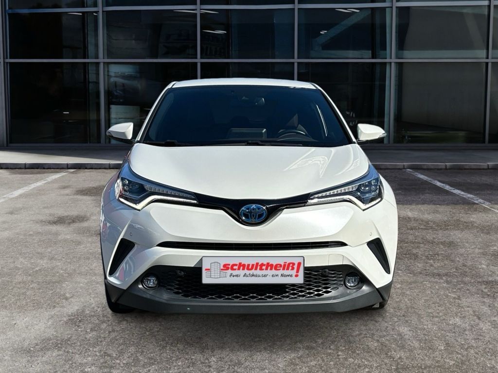 Fahrzeugabbildung Toyota C-HR Hybrid Lounge