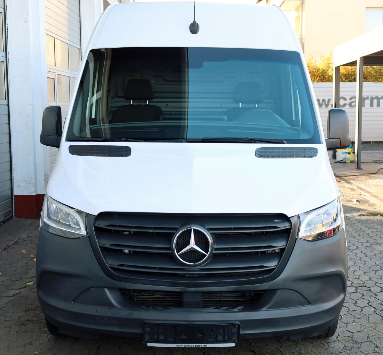 Fahrzeugabbildung Mercedes-Benz Sprinter III 319 CDI L3 / L4 Pharmamobil, MAXI