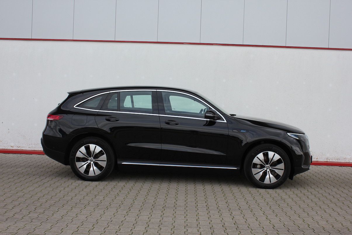 Mercedes-Benz EQC 400 4Matic SoH 94,7 % AHK 23.269 foto 3