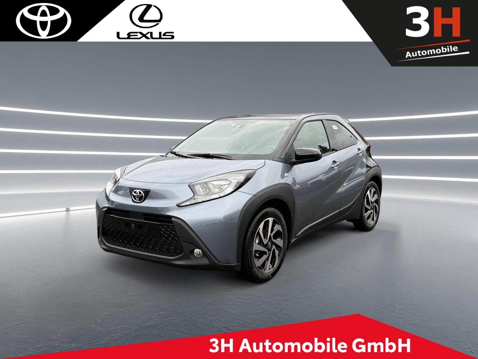 Toyota AYGO X 1.0 l Teamplayer 5 M/T DynLicht Kam. LM
