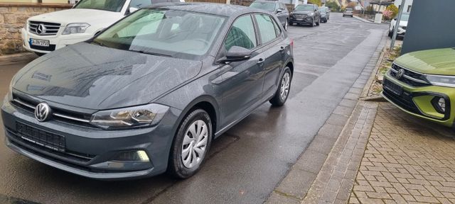 VW Polo VI 1.6 TDI  Comfortline AHK