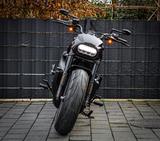Harley-Davidson SPORTSTER S KLAPPENAUSPUFF GARANTIE 5HD DEUTSCH - Harley-Davidson Motorräder in Braunschweig