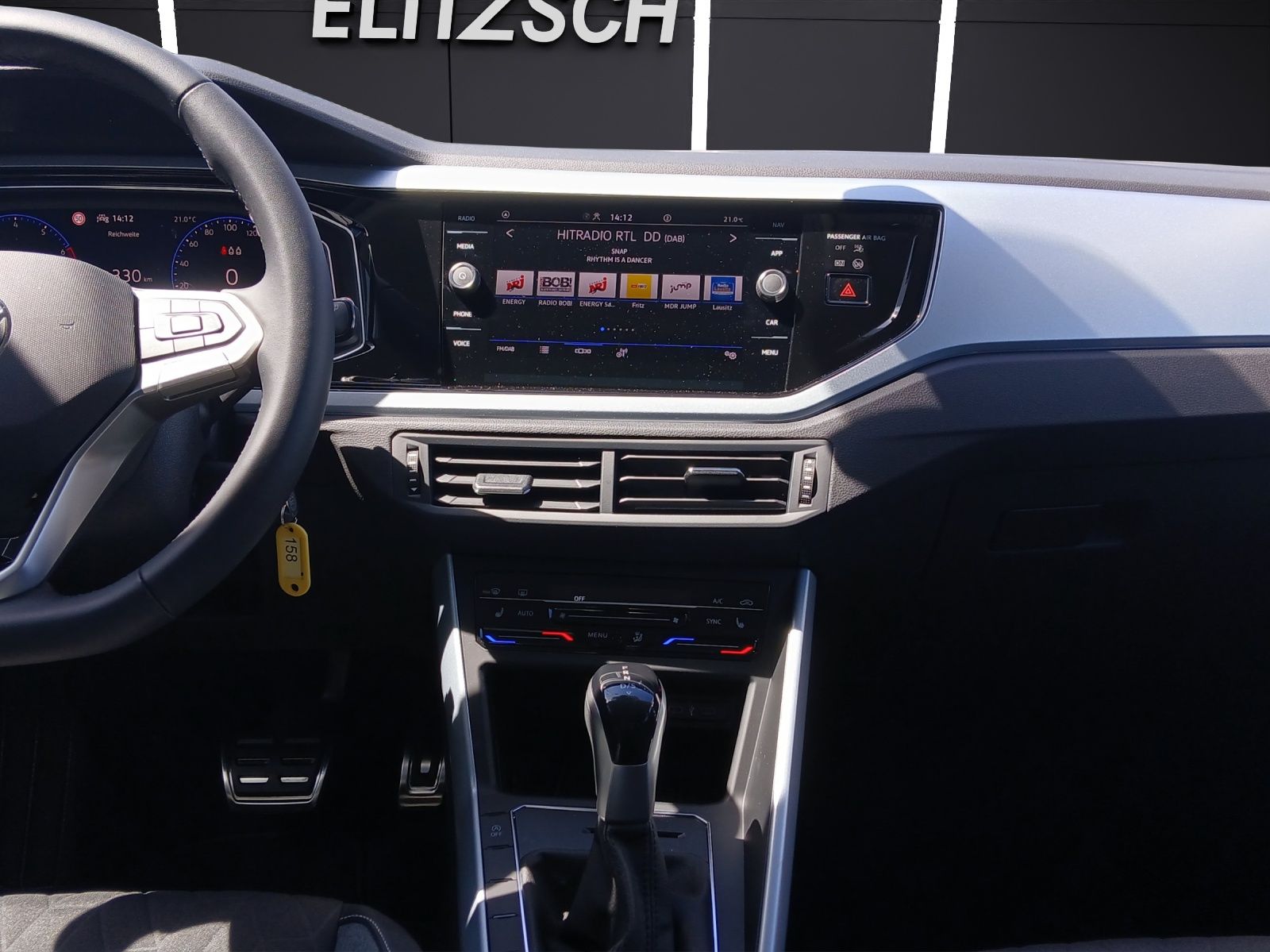 Fahrzeugabbildung Volkswagen Polo TSI Energy DSG LED ACC App-Connect SHZ