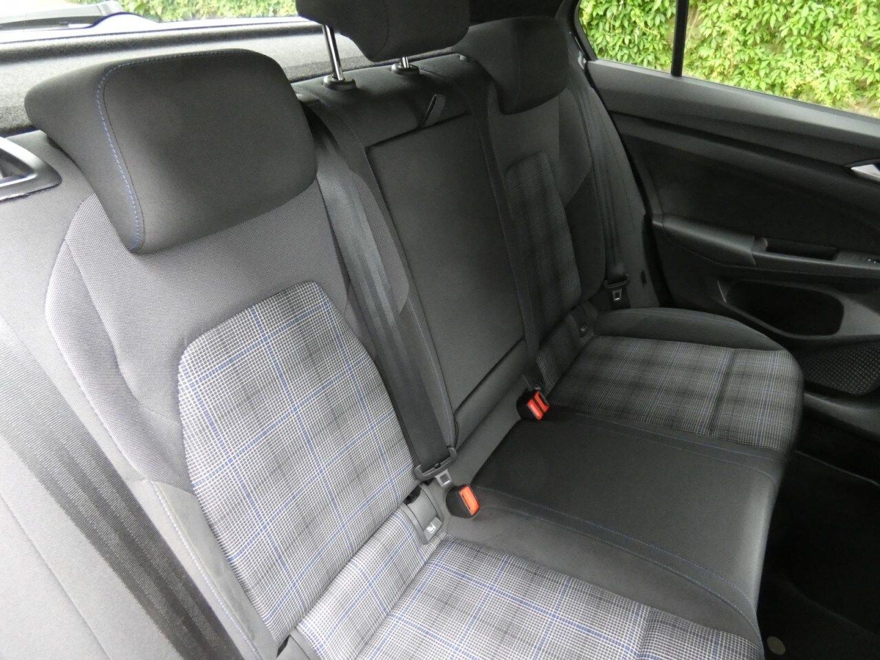 Volkswagen Golf GTE Golf VIII 1.5 TSI DSG GTE Navi AHK LED foto 5
