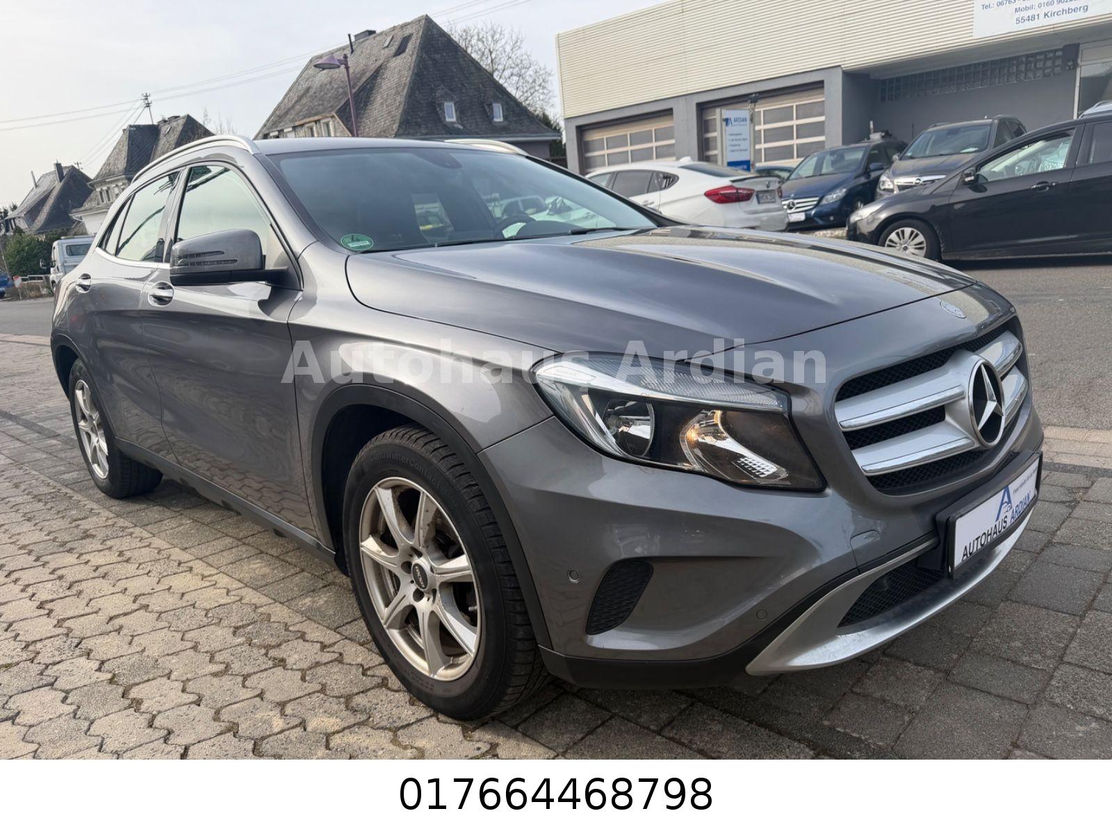 Mercedes-Benz GLA 200 GLA GLA 200+LEDER+KAMERA+NAVI+ALUS+EUR6