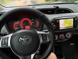 Toyota TOYOTA YARIS DIESEL1.4 EYRO 6 MIT NEU TÜV-... - Toyota Yaris: 4d