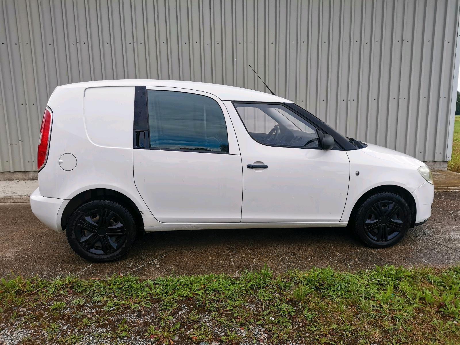 Skoda Roomster 2009 — photo 5