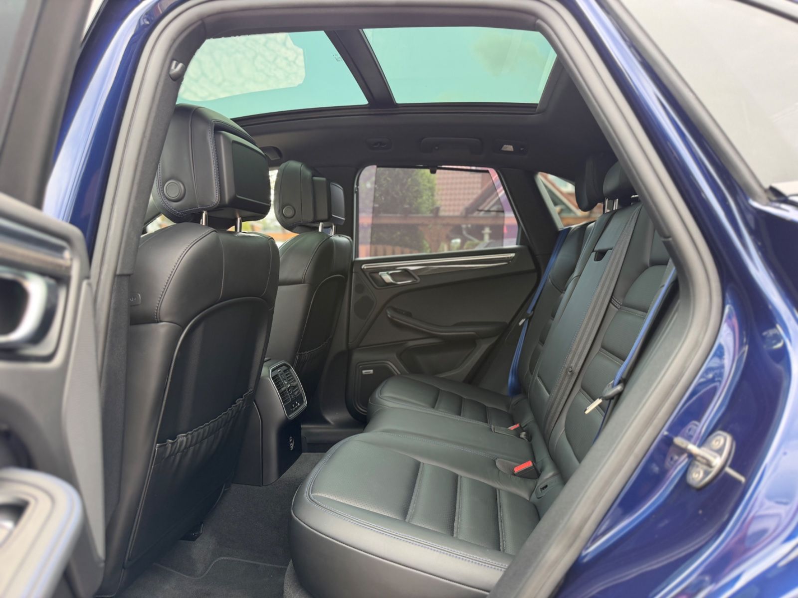 Porsche Macan GTS Pano Nappa Bose Led Carbon Luft Lkh foto 18