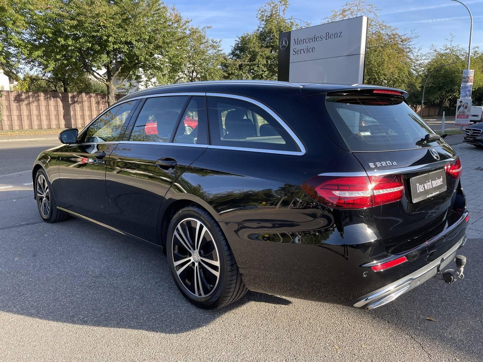 Mercedes-Benz E 220 d T*Avantgarde*MBUX*AHK*LED*Kamera*Totwink