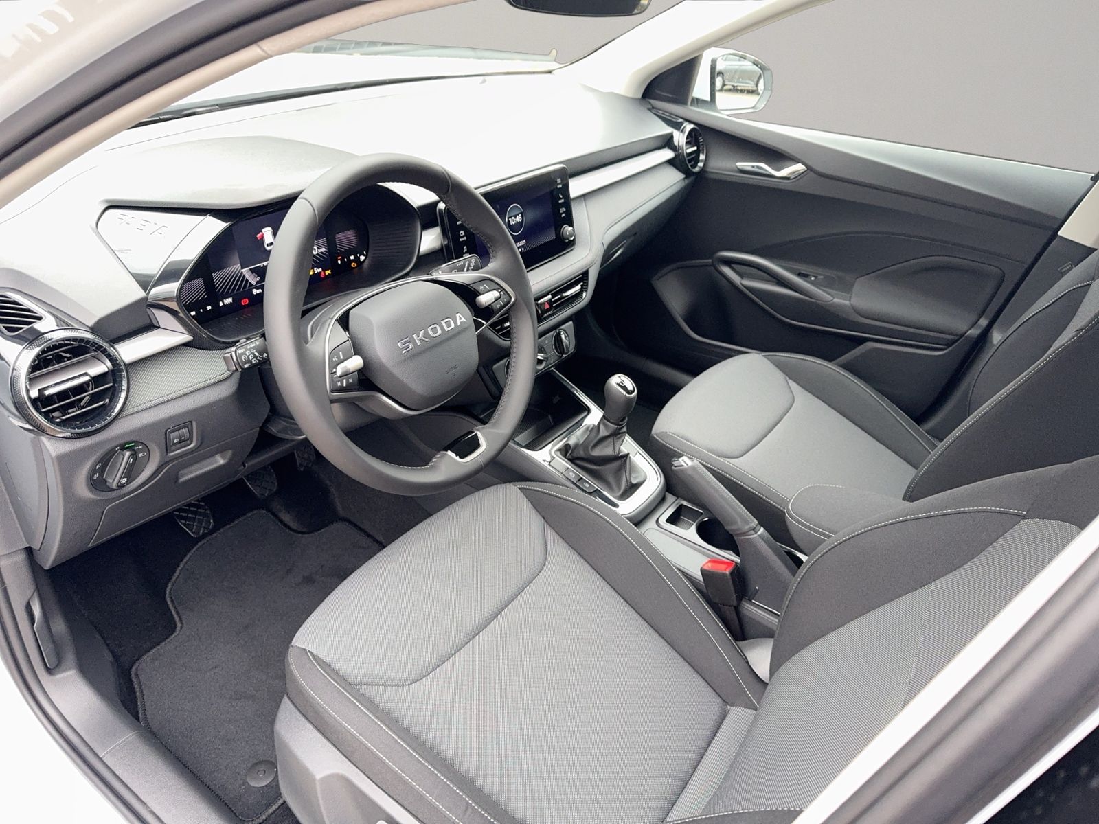 Fabia 1.0 TSI Selection, Vorbereitung AHK, LED,