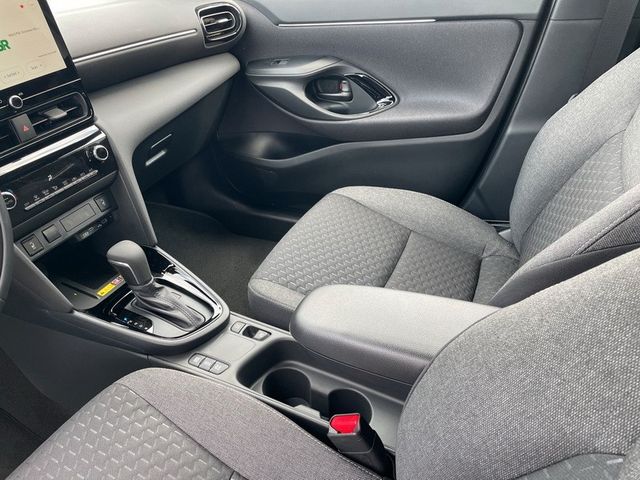 Toyota Yaris Cross 1.5 Hybrid Teamplayer *BLIS*PDC*SHZ*