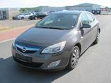 Opel Astra J 1.7 CDTI Edition - Opel Astra mit Diesel-Antrieb: Limousine, 1.7