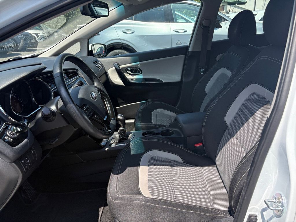Fahrzeugabbildung Kia CEED GDI 1.6 Sportswagon