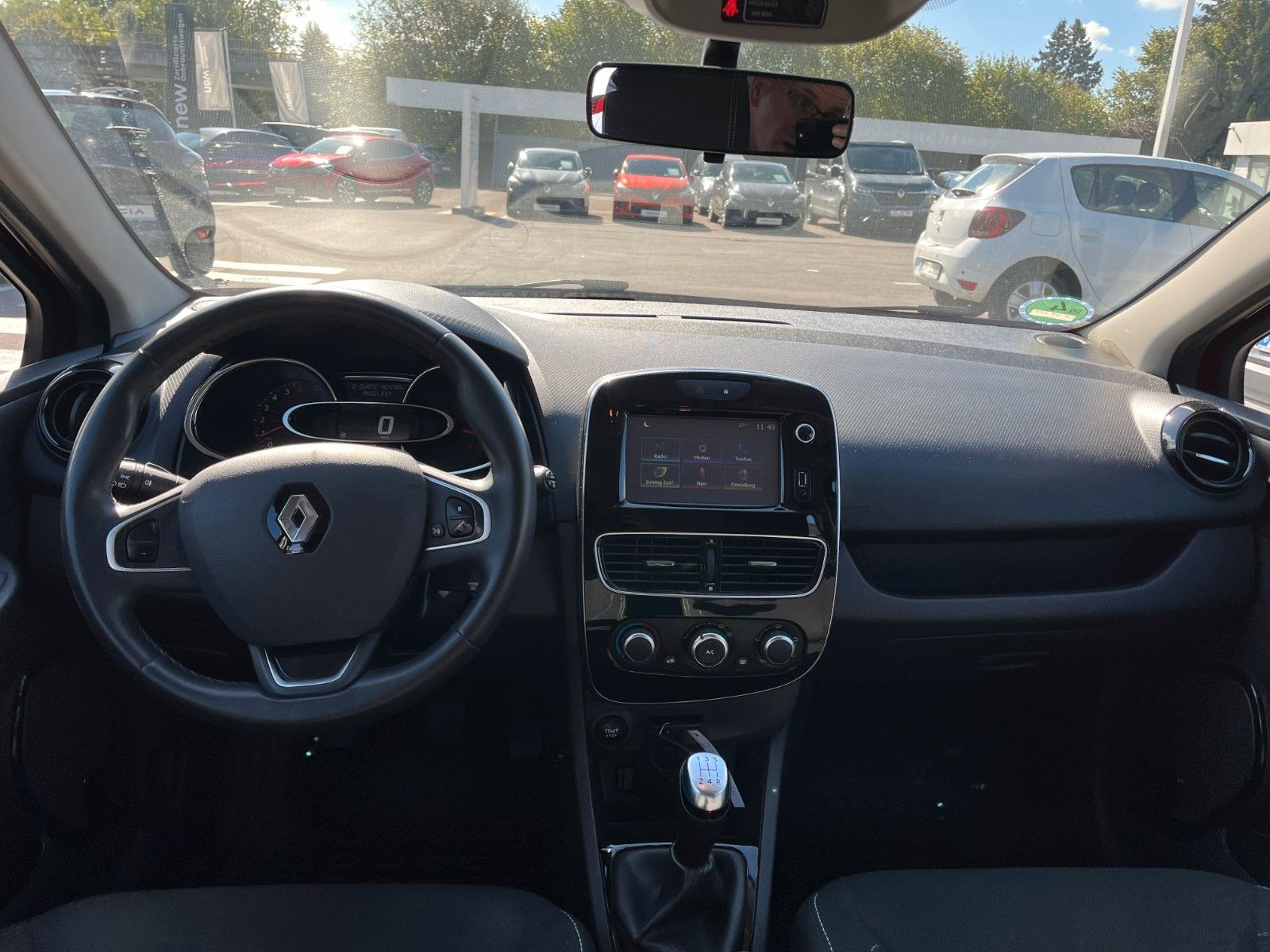 Fahrzeugabbildung Renault Clio IV Limited