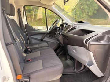 Ford Transit Custom - 11